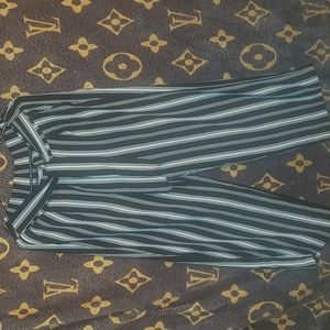 Time and tru wide leg pinstripe capri's